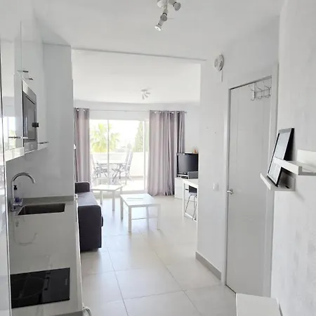Apartamento Stunning One Bedroom Pueblo Evita. Sea Views *